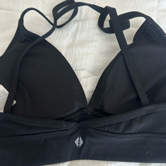 Elegant Black Strappy Bralette - Picture 2 of 3